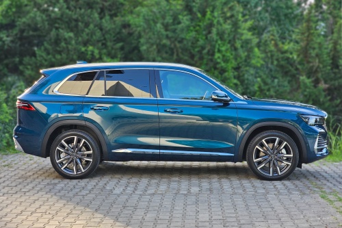 Geely Monjaro 2024 2.0 (238 л.с.) 4WD (максимальная комплектация) "Лайт 150"