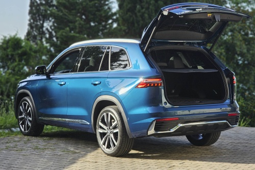 Geely Monjaro 2024 2.0 (238 л.с.) 4WD (максимальная комплектация) "Лайт 150"