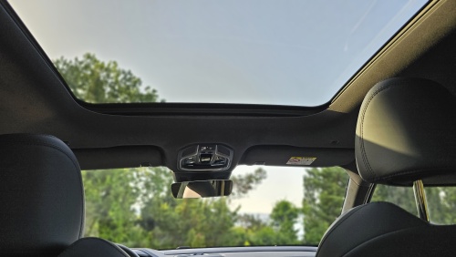 Geely Monjaro 2024 2.0 (238 л.с.) 4WD (максимальная комплектация) "Лайт 150"